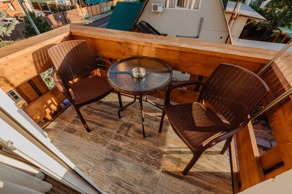 Улучшенный 2-местный 1-комнатный (с балконом)