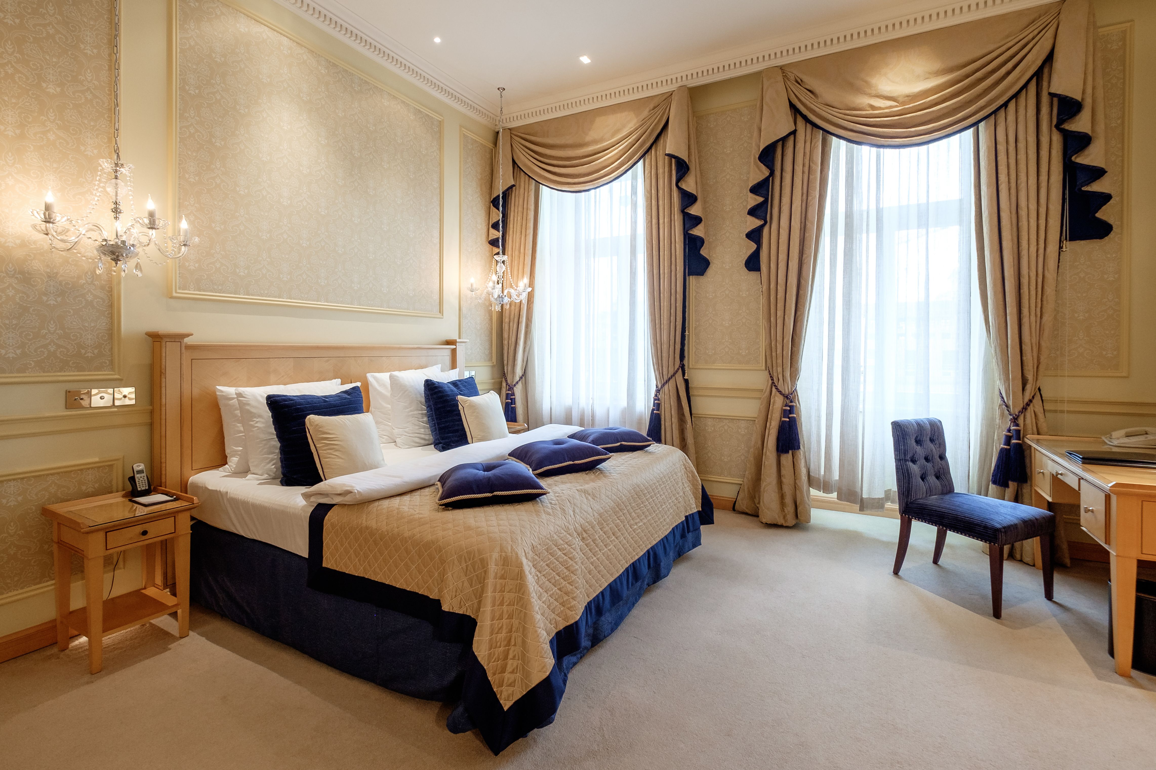 Фотография Люкс 2-комнатный (Дизайнерский)