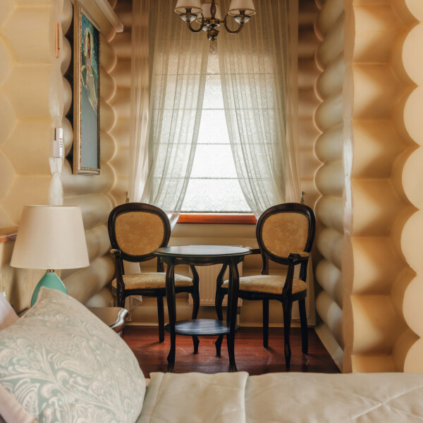 Джуниор Сюит 2-местный 1-комнатный (3*, корпус 1)