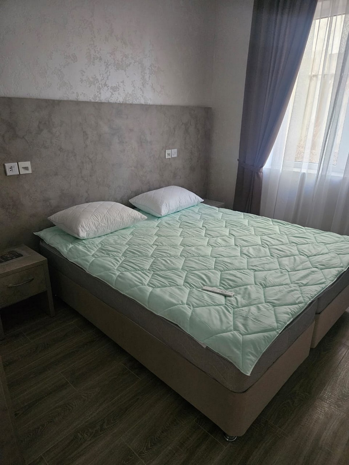 Апартаменты 4-местный 1-комнатный (с видом на двор)