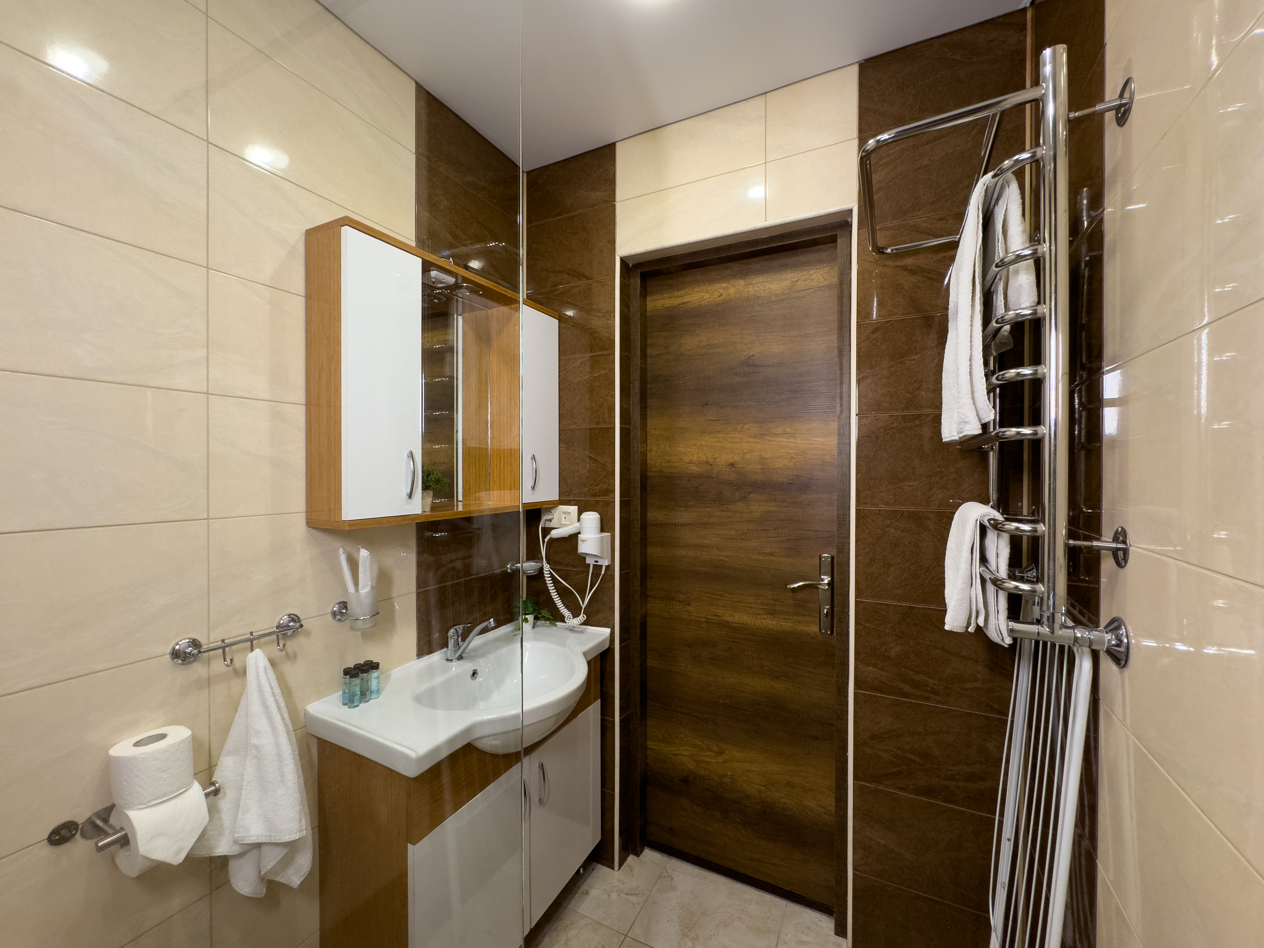 Супериор Плюс 3-местный 1-комнатный (с балконом)