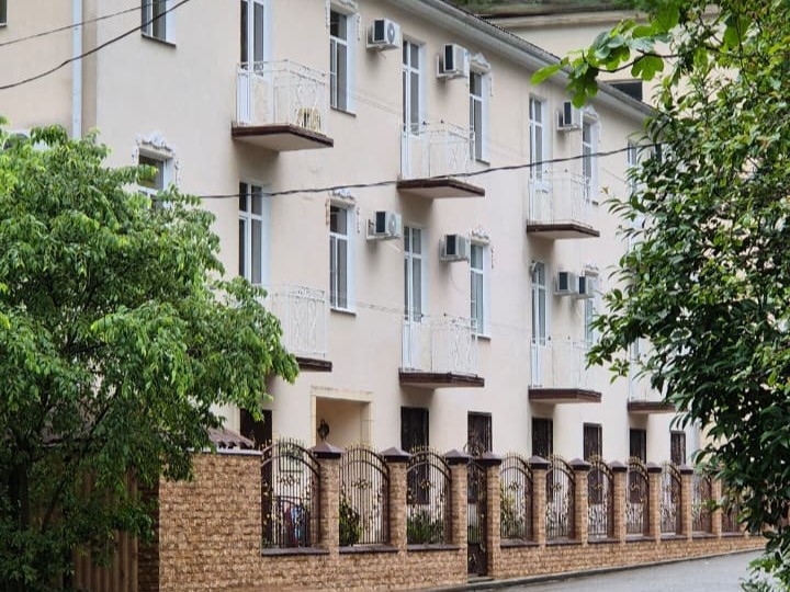 Горный ручей (Гагра)