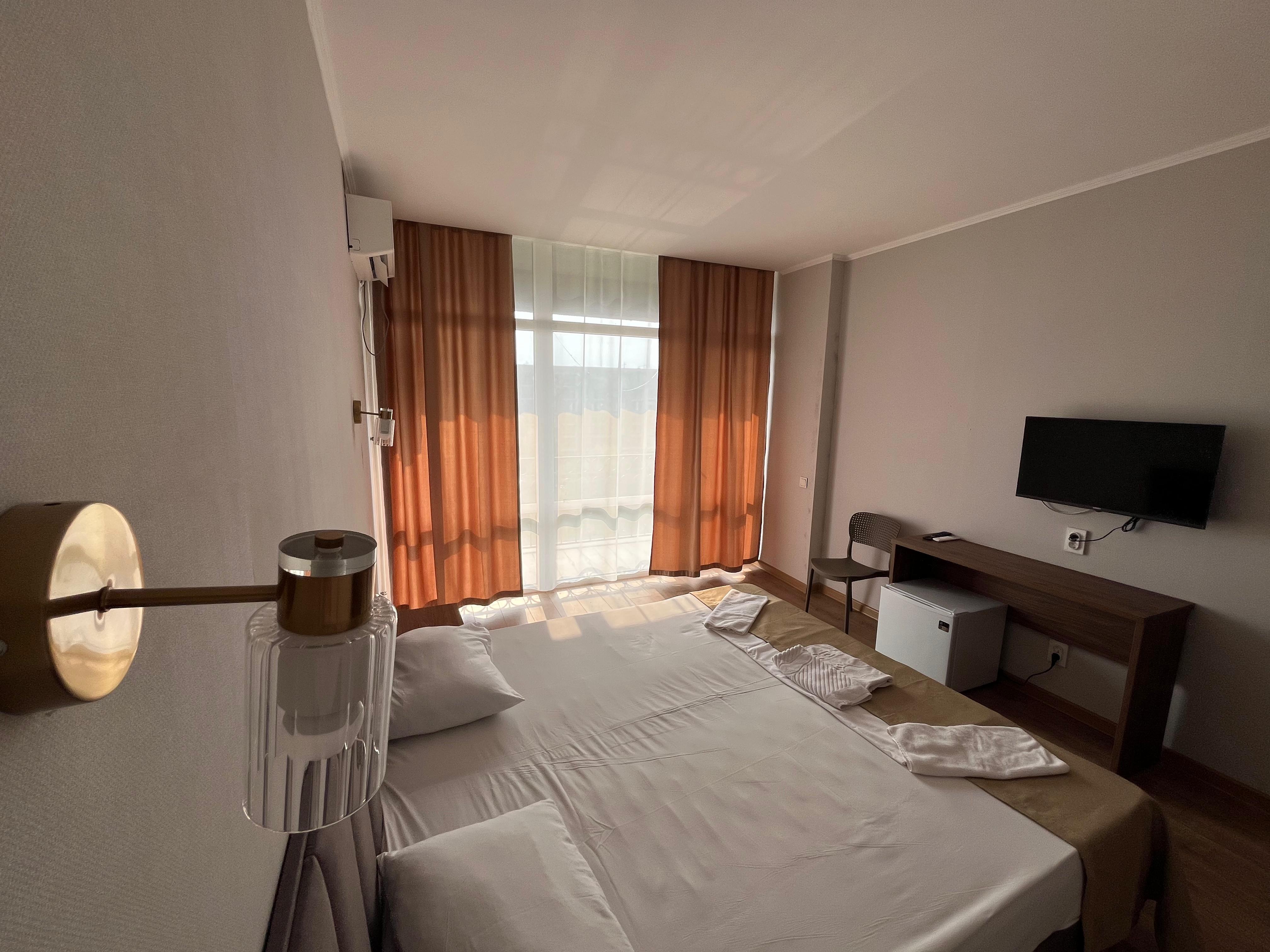 Стандартный 2-местный 1-комнатный (с балконом, корпус 2)