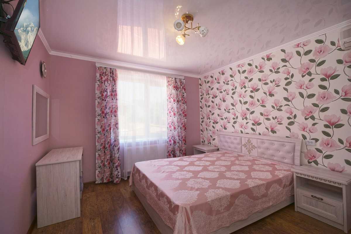 3+1 (3-местный)