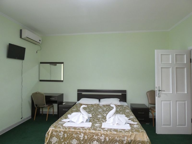 Стандартный 4-местный 1-комнатный