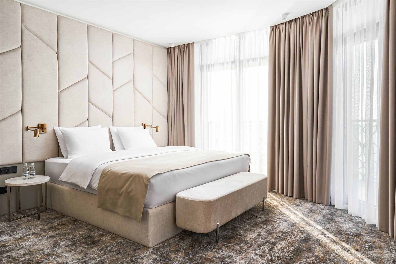 Люкс 2-местный 2-комнатный (с панорамой)