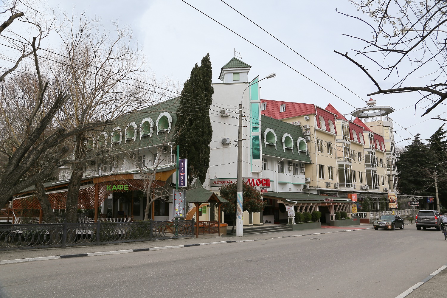 Москва алушта. Горького 8 Алушта. Гостиница Москва Алушта. Москва 3* (Алушта). Гостиница Москва Алушта фото.