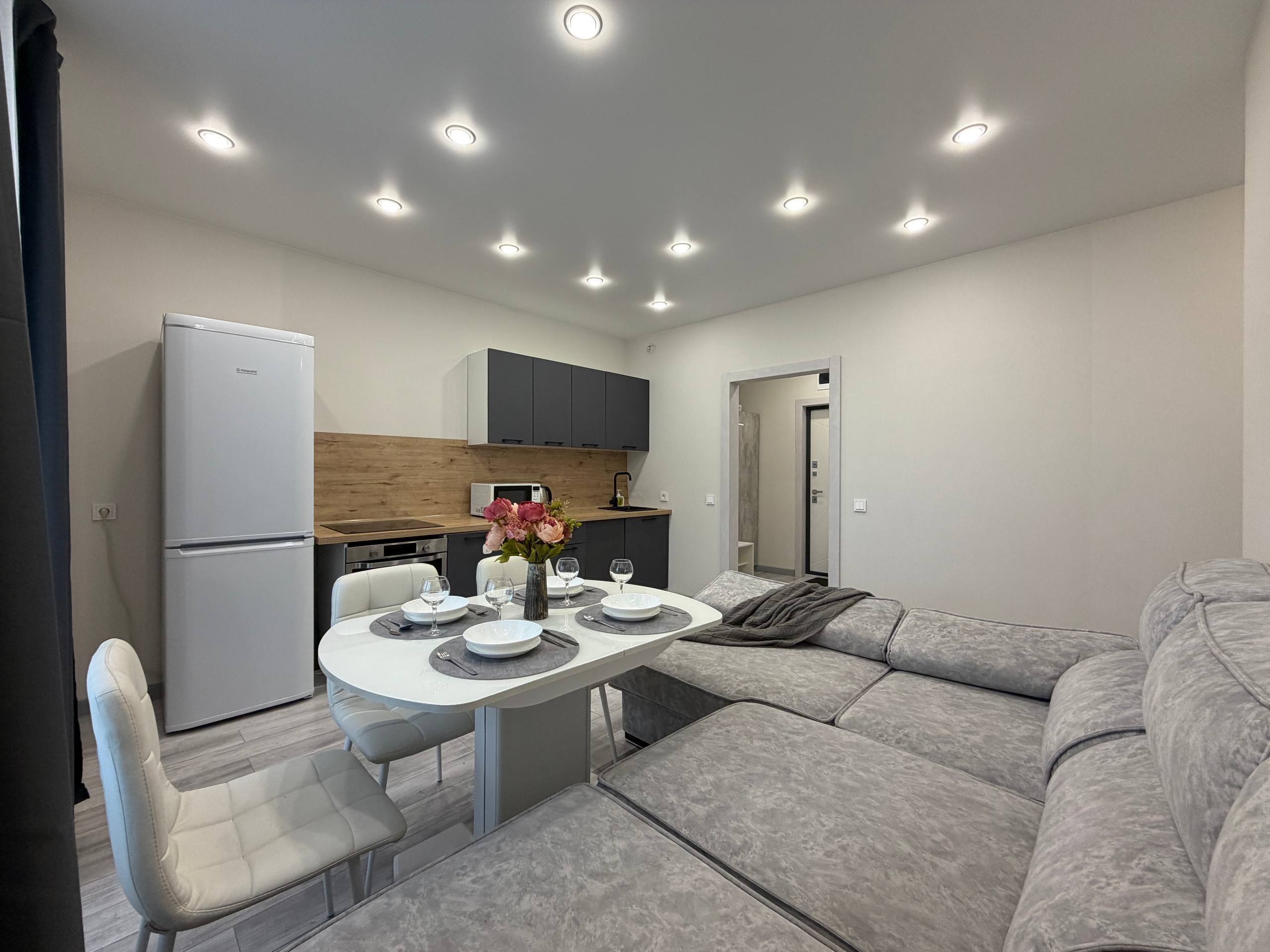 HOME HOTEL улица Гаранина, 43
