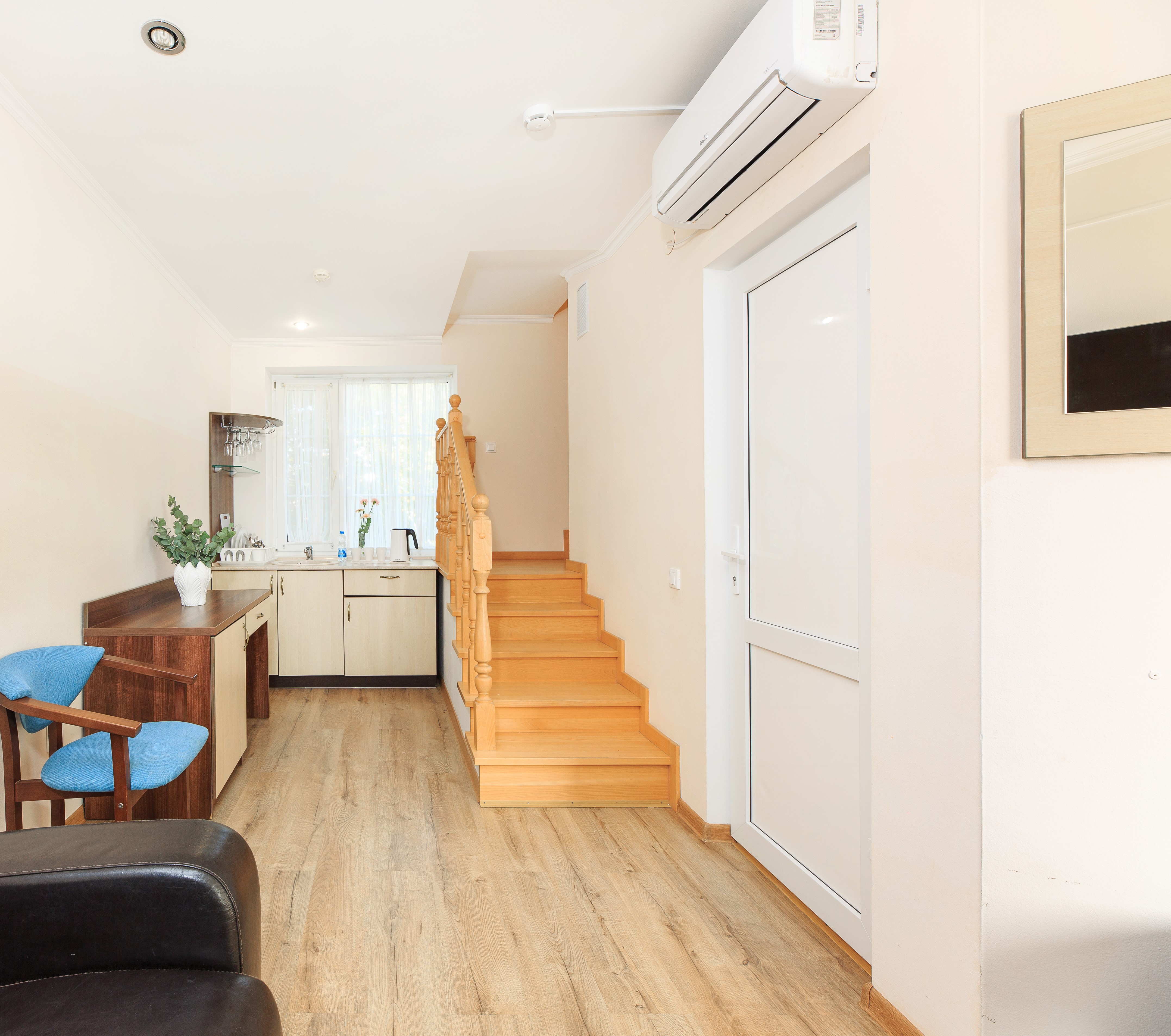 Апартаменты 2-местный 2-комнатный 2-уровневый