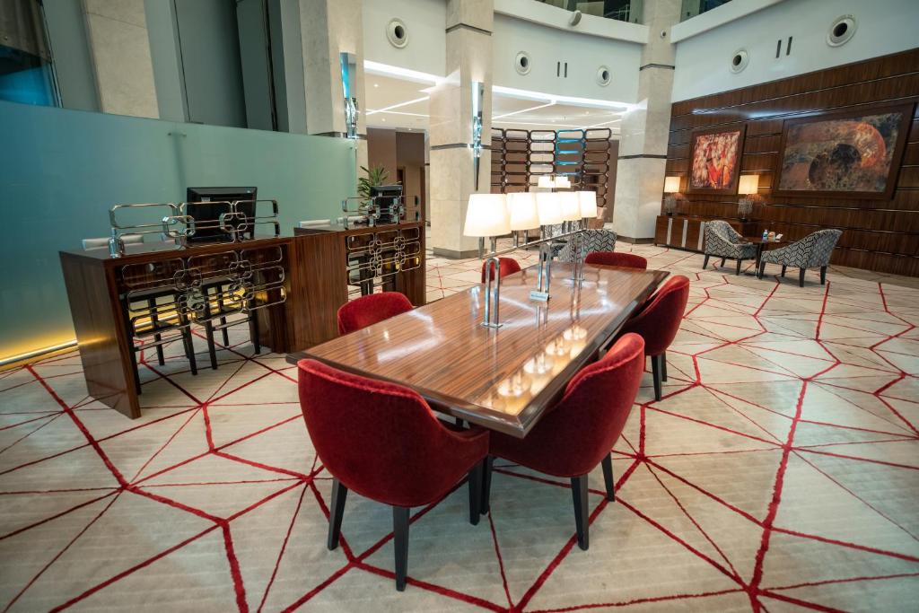 Fly Inn Baku