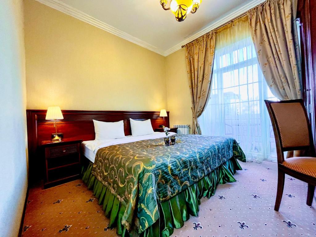 Люкс 5-местный 2-комнатный