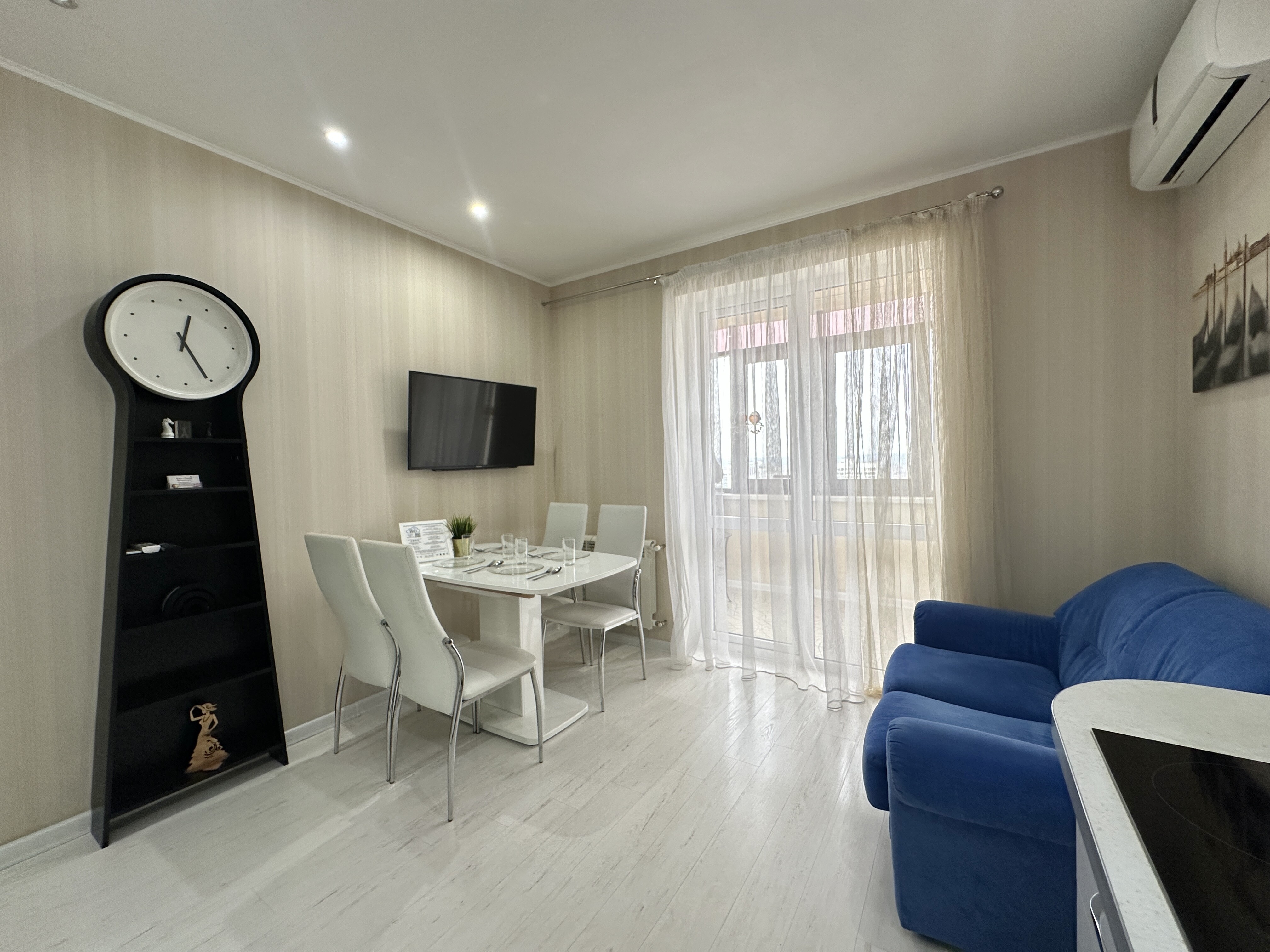 EasyRent 204 Арцыбушевская