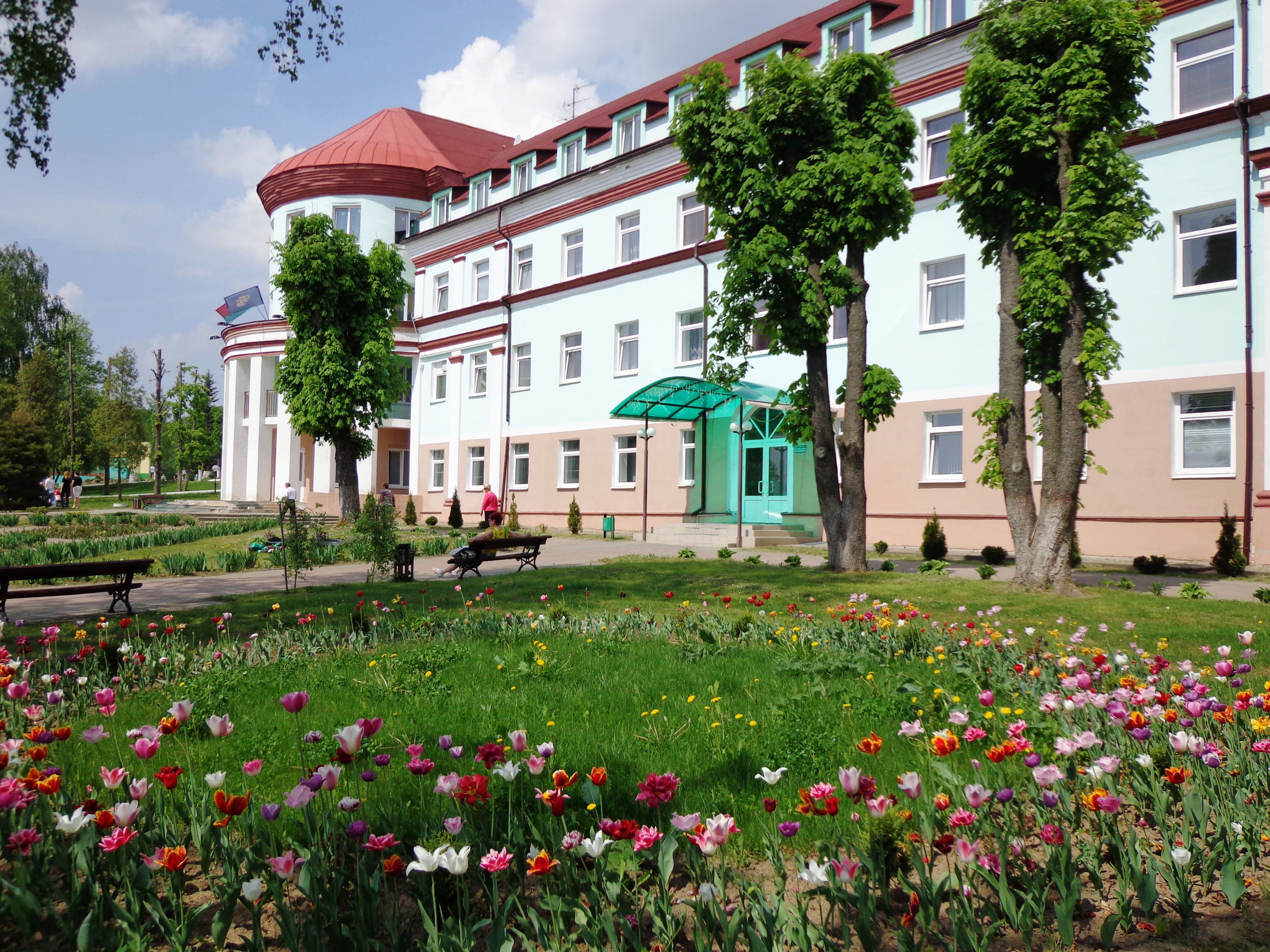 Россияне на майские праздники по максимуму забронировали санатории и гостиницы Белоруссии