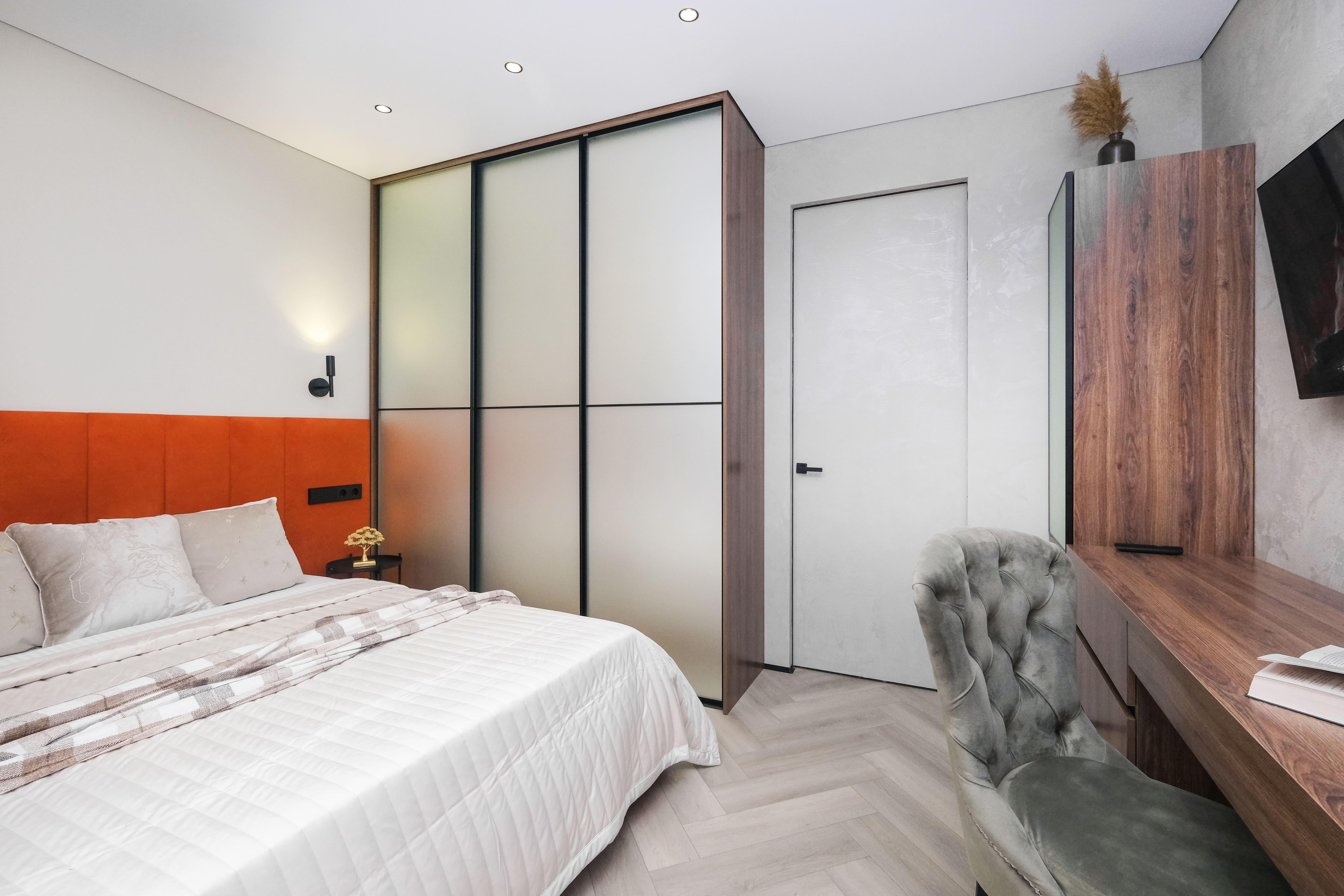 Room Hotel на Коминтерна 89