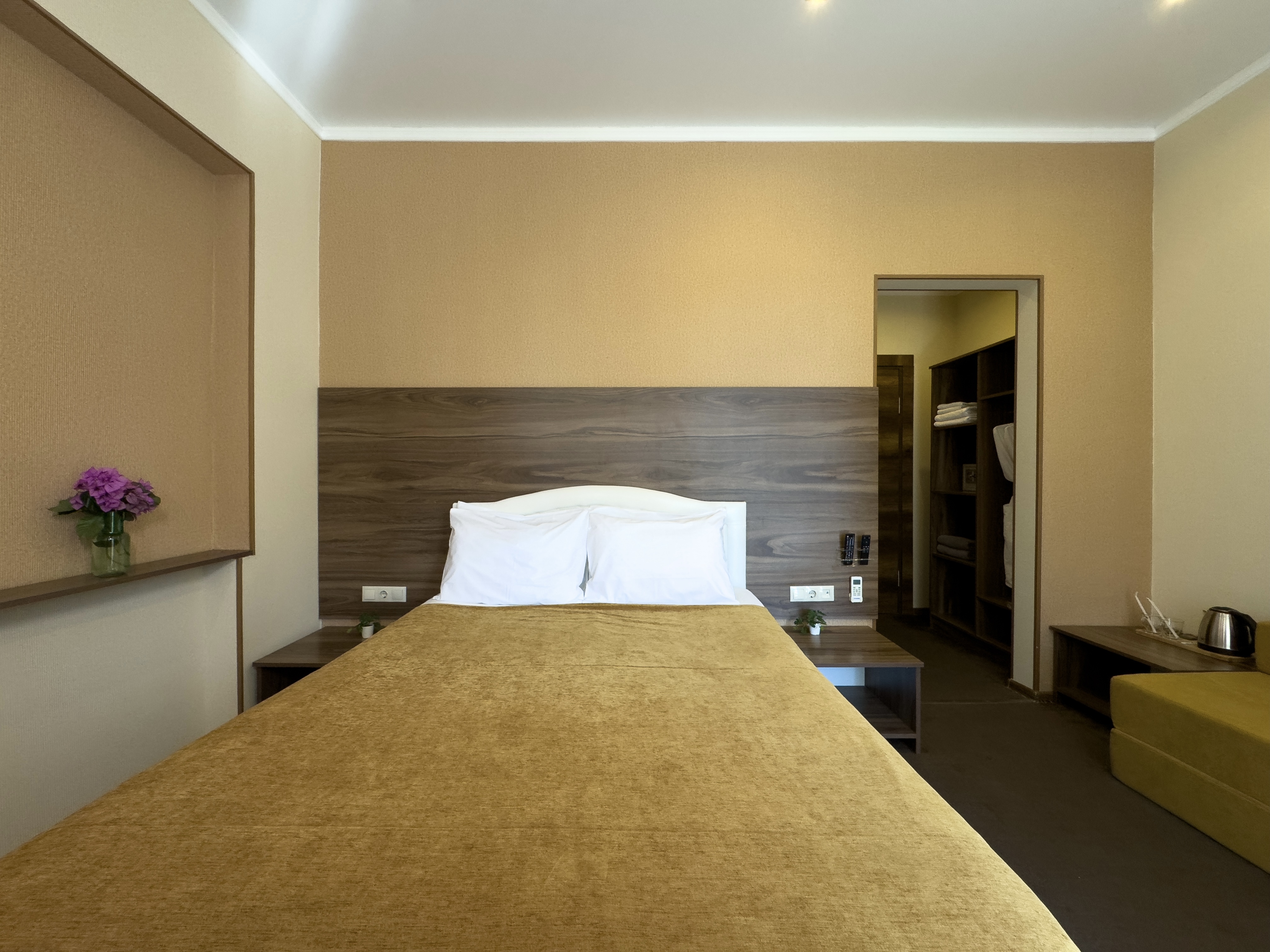 Стандартный 2-местный 1-комнатный (с балконом)