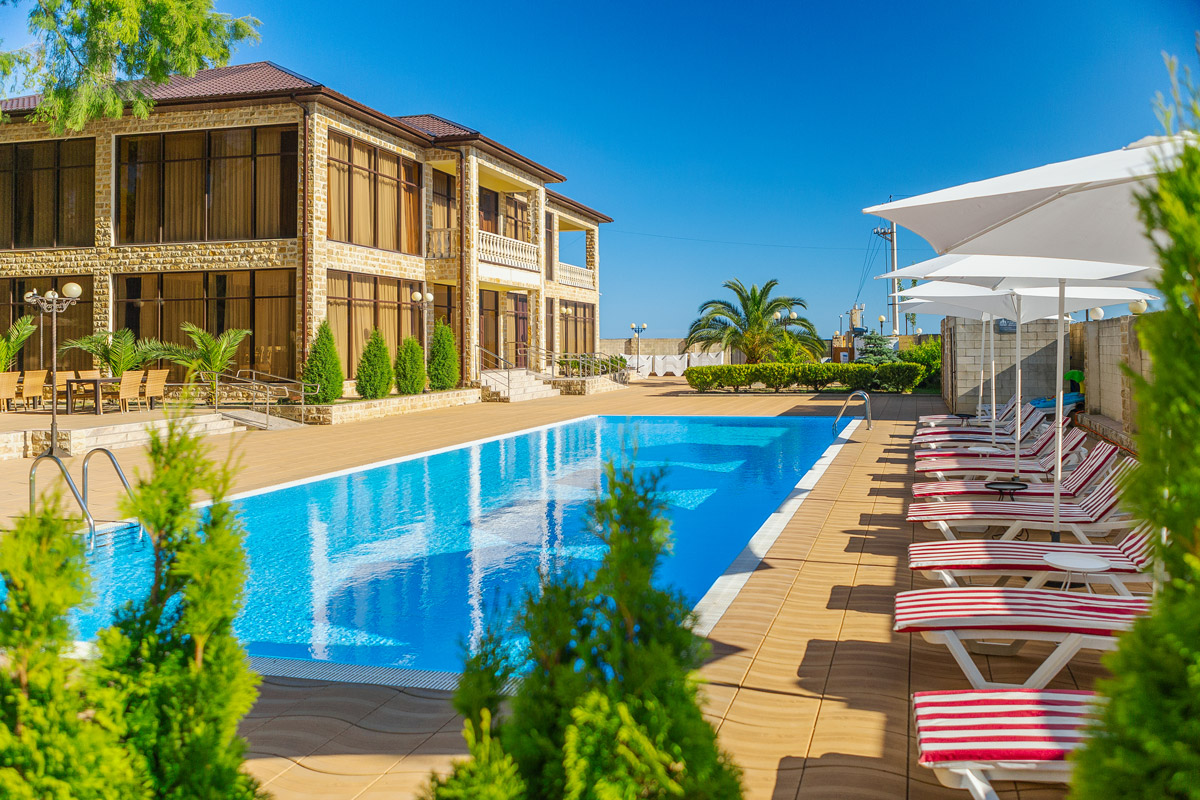 Золотой якорь(Гудаута)