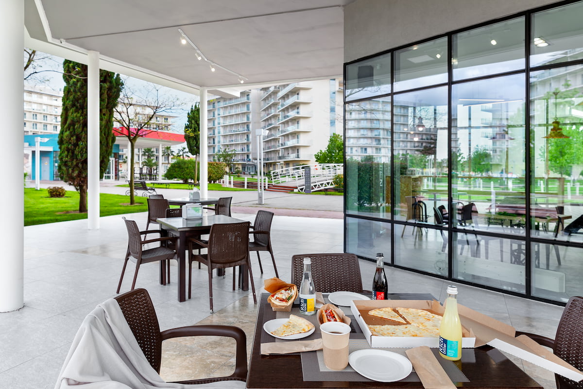 Кафе Мегабистро