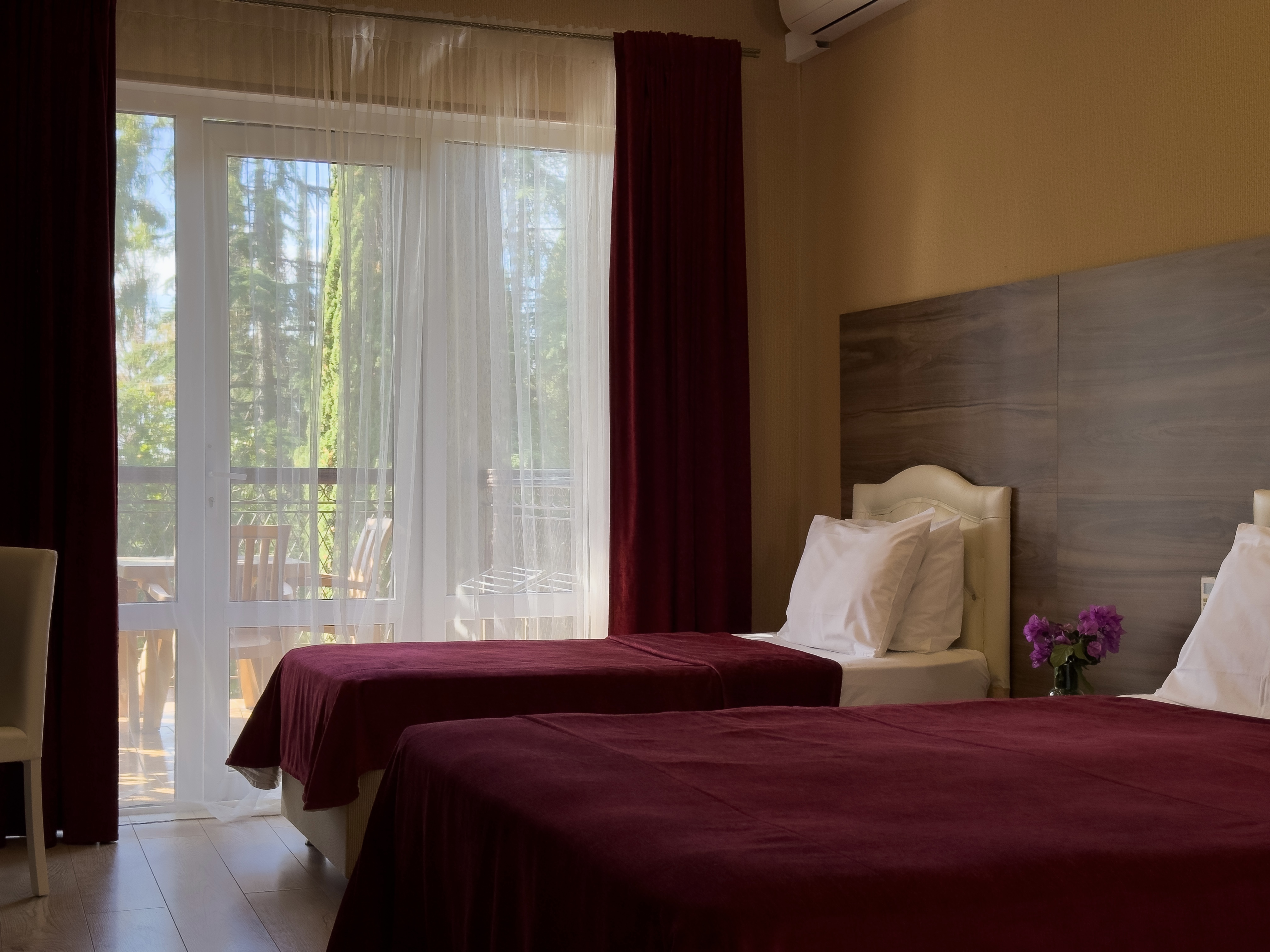 Супериор 3-местный 1-комнатный (с балконом)