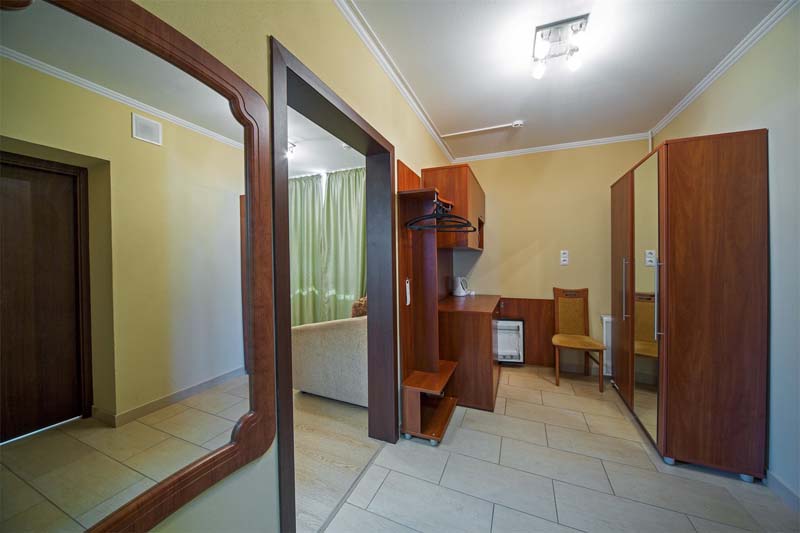 Полулюкс 2-местный 2-комнатный (маленькая гостиная) в корпусе №2