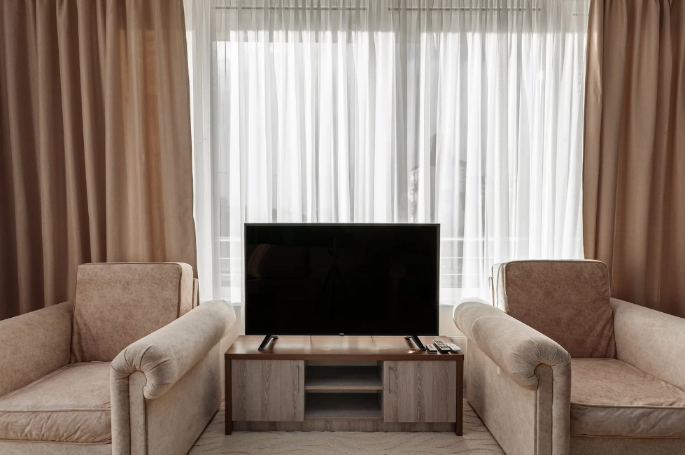 Люкс 3-местный 2-комнатный (с балконом)