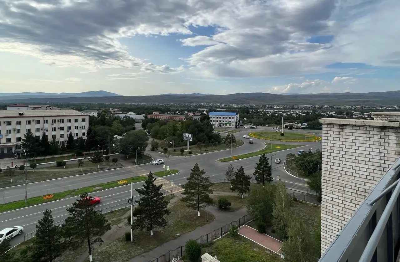 Вид из окна