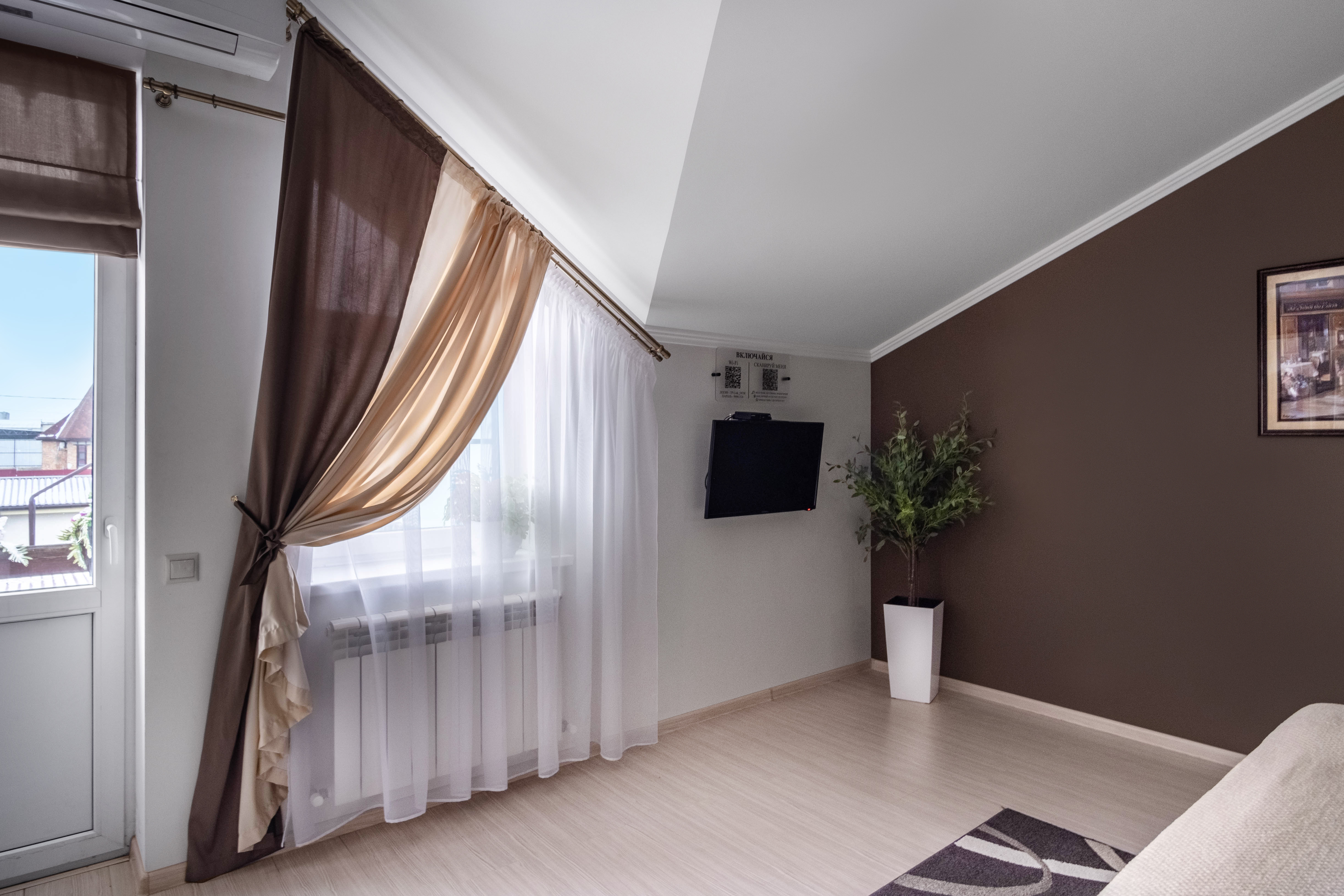 Таунхаус 8-местный 2-этажный (Коттедж)