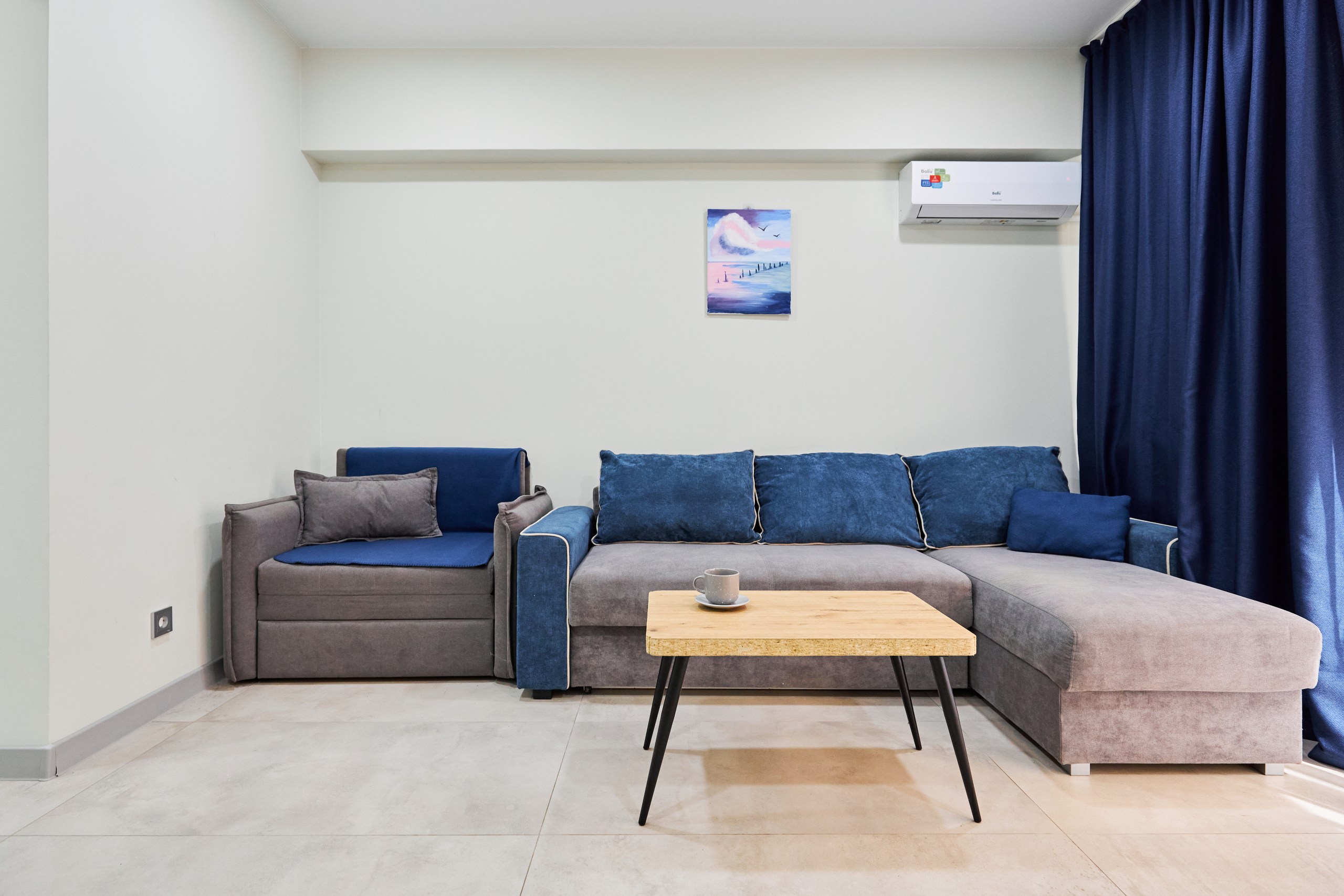 Апартаменты 5-местный 2-комнатный (с  кухней, Монако 102)