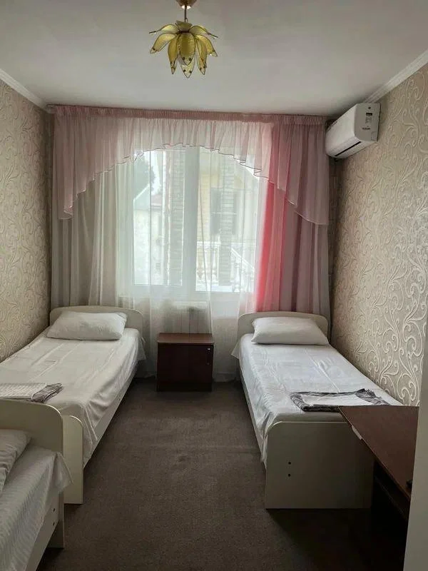 3-местный