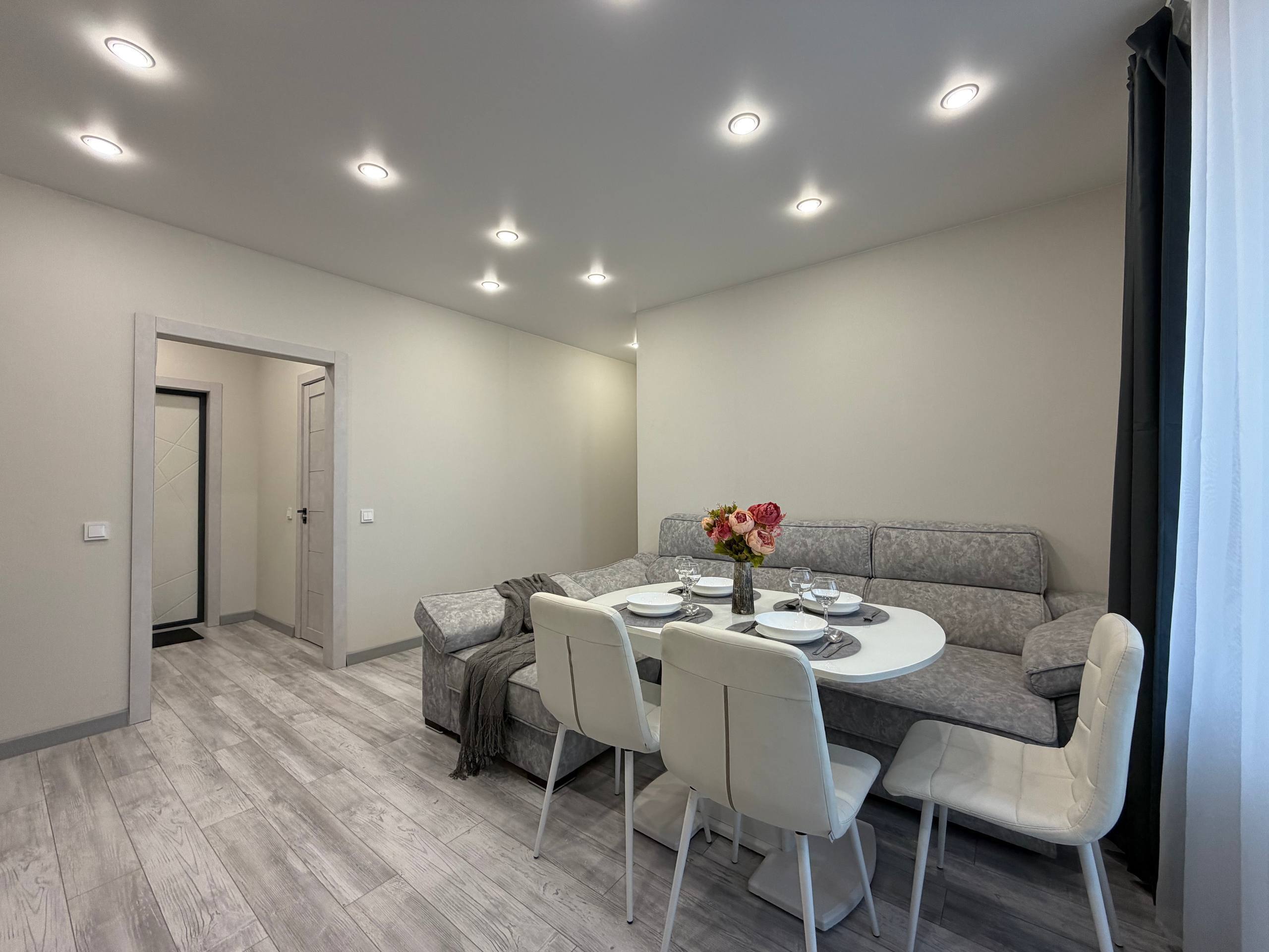 HOME HOTEL улица Гаранина, 43