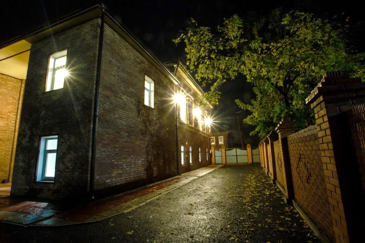 Уездный двор