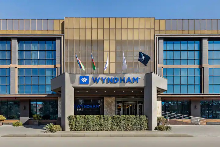 Wyndham Hotel Baku (бывш. Rich Hotel)