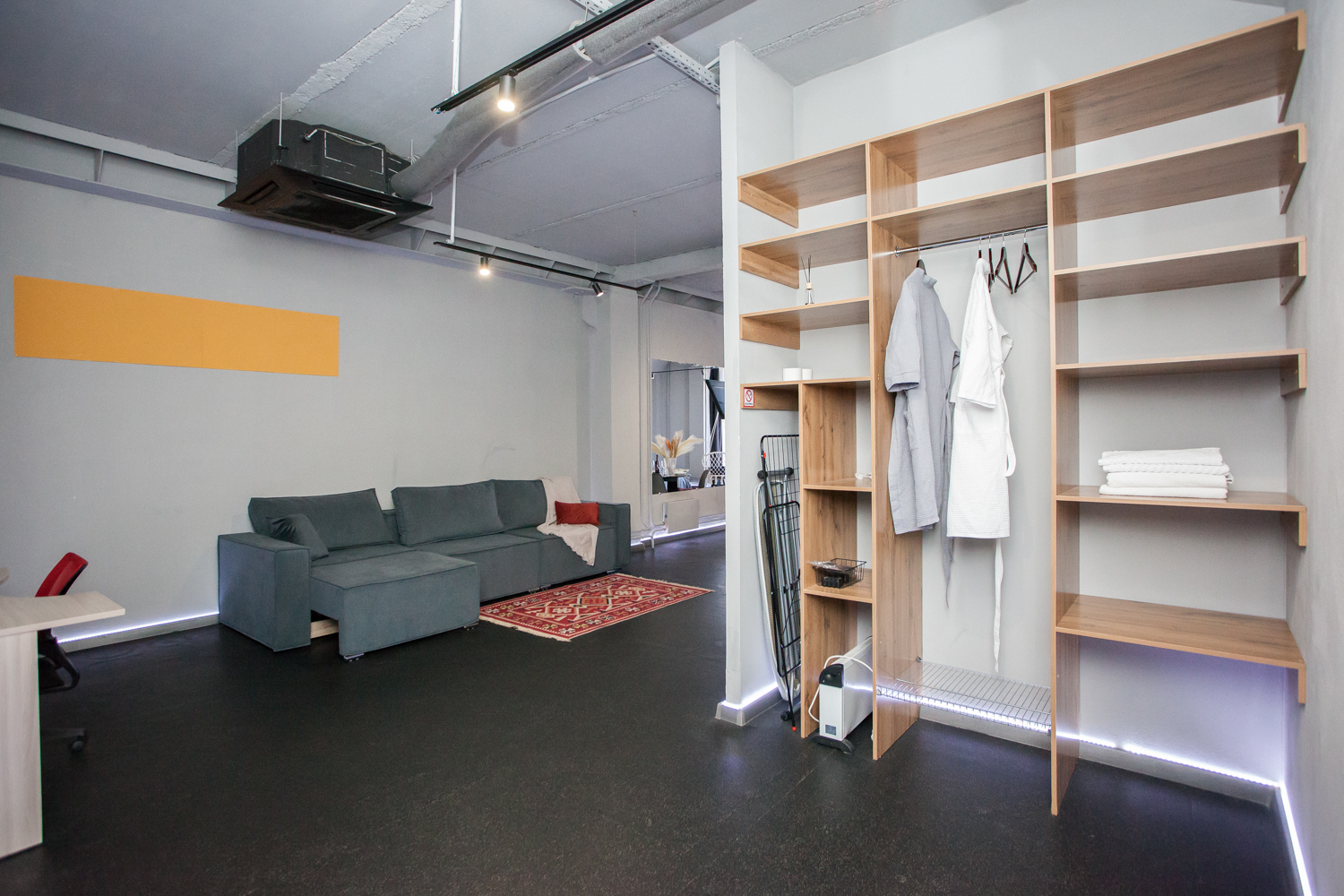 Room Hotel на Нарымской 27