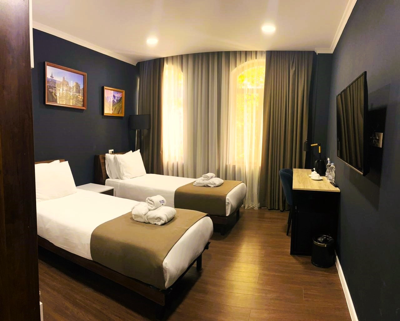 Bricks Hotel