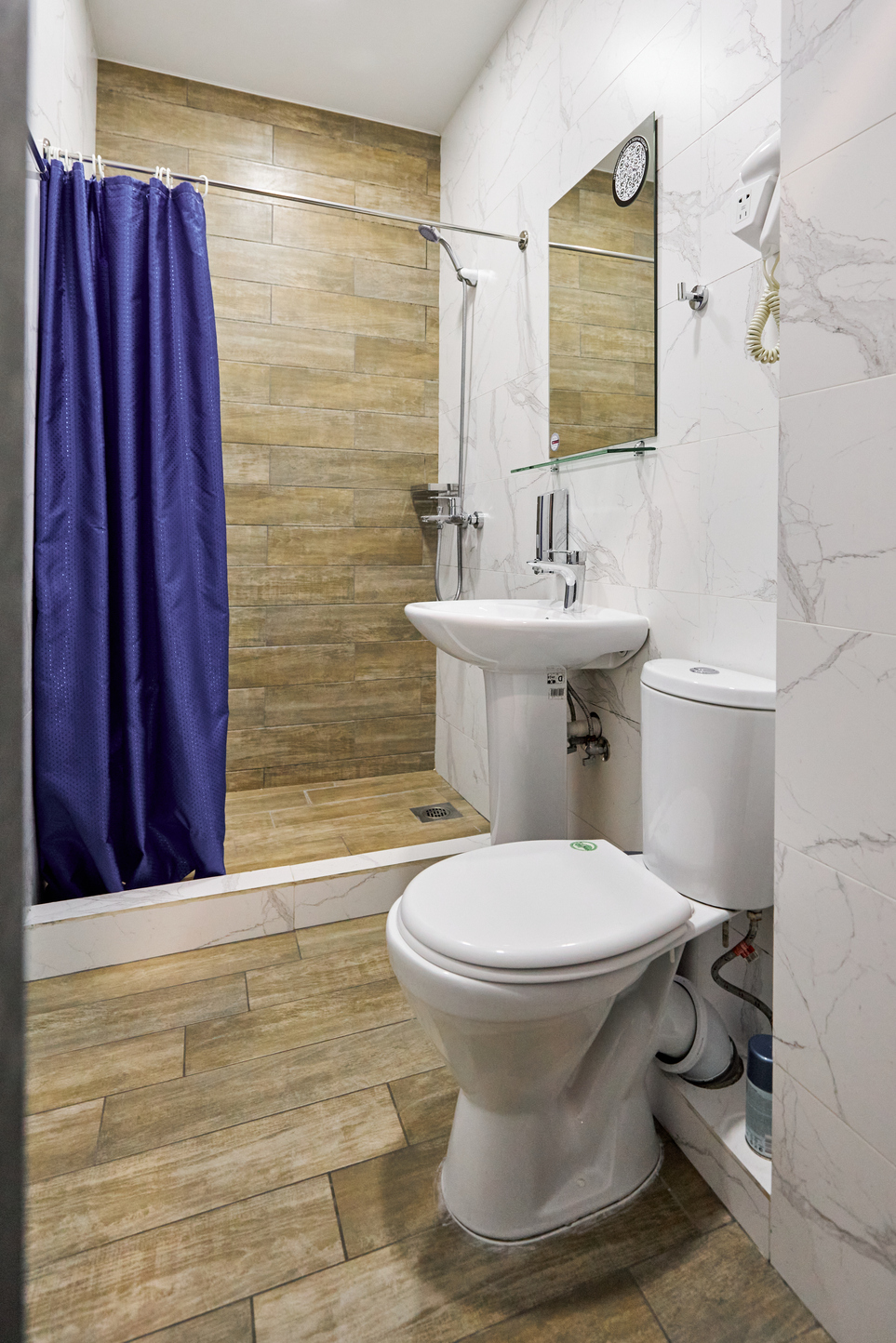 Джуниор сюит 3-местный 1-комнатный