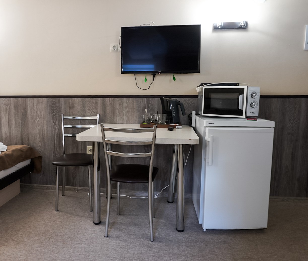 Стандартный 2-местный 1-комнатный TWIN (цокольный этаж)