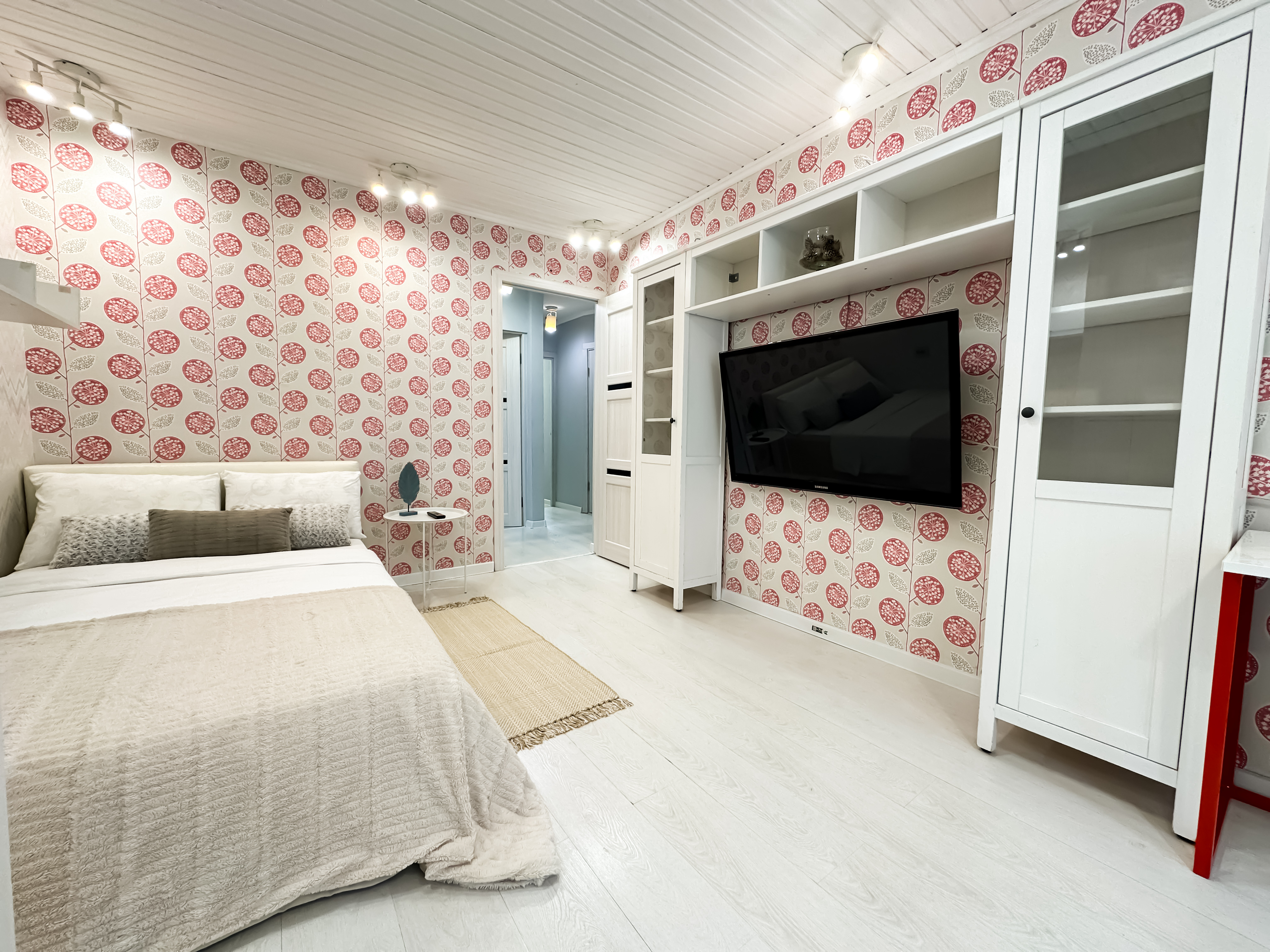 Izi Home Звездная 4