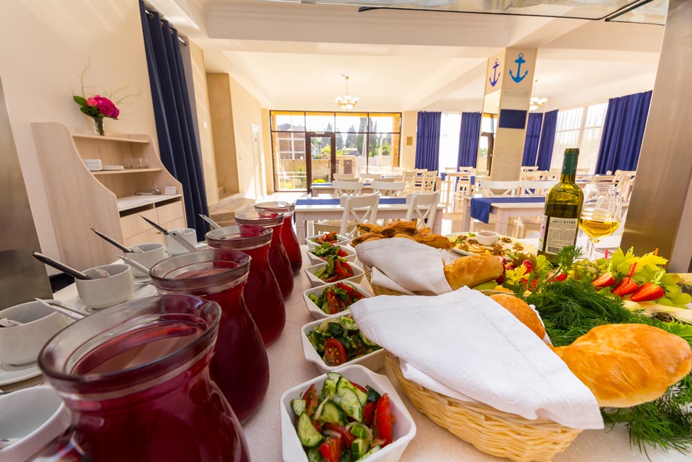 Золотой якорь(Гудаута)