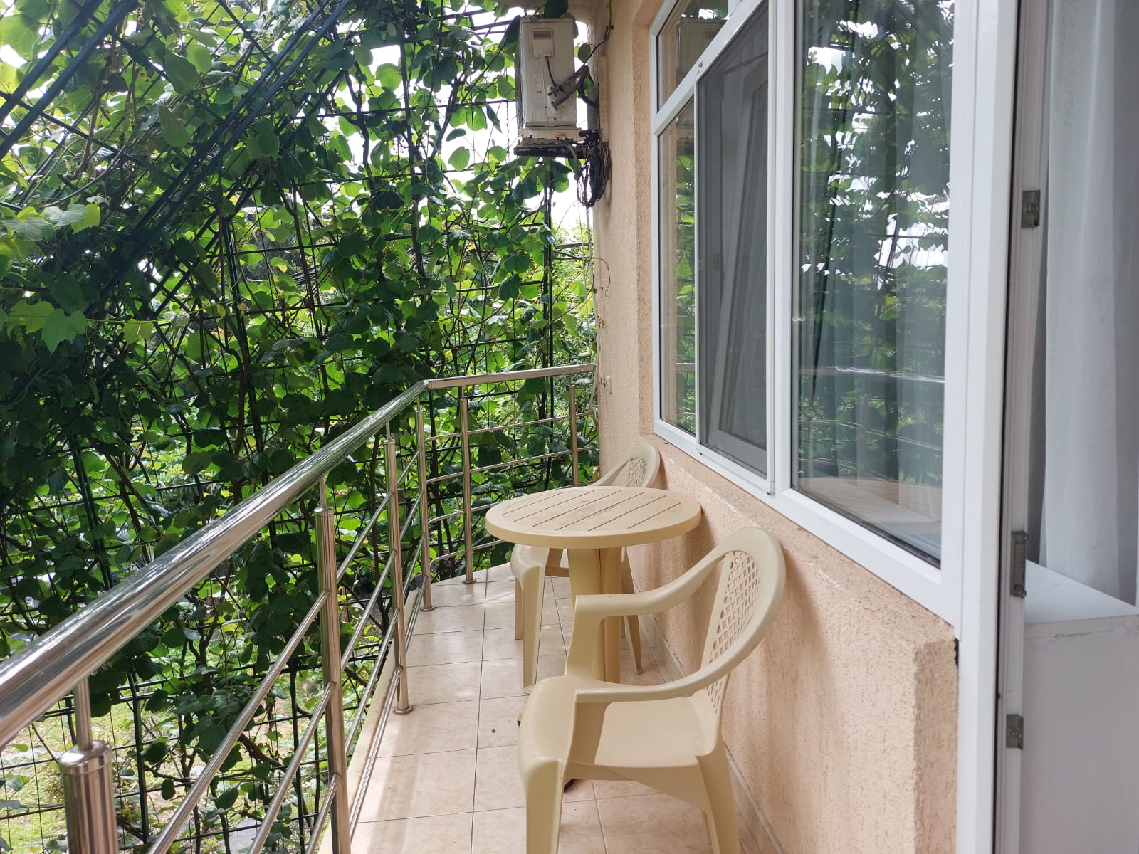 Апартаменты 4-местный 2-комнатный (с балконом)