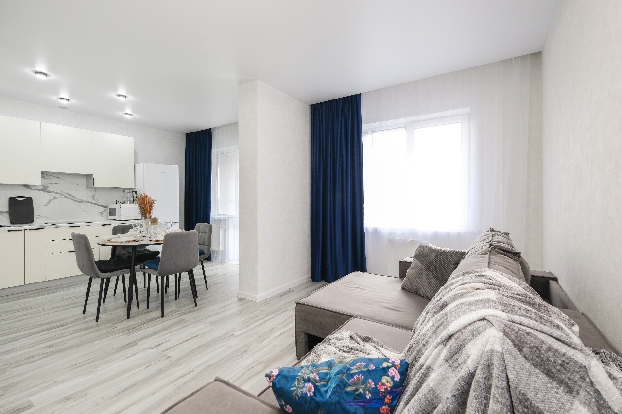 Room Hotel на Лескова 35