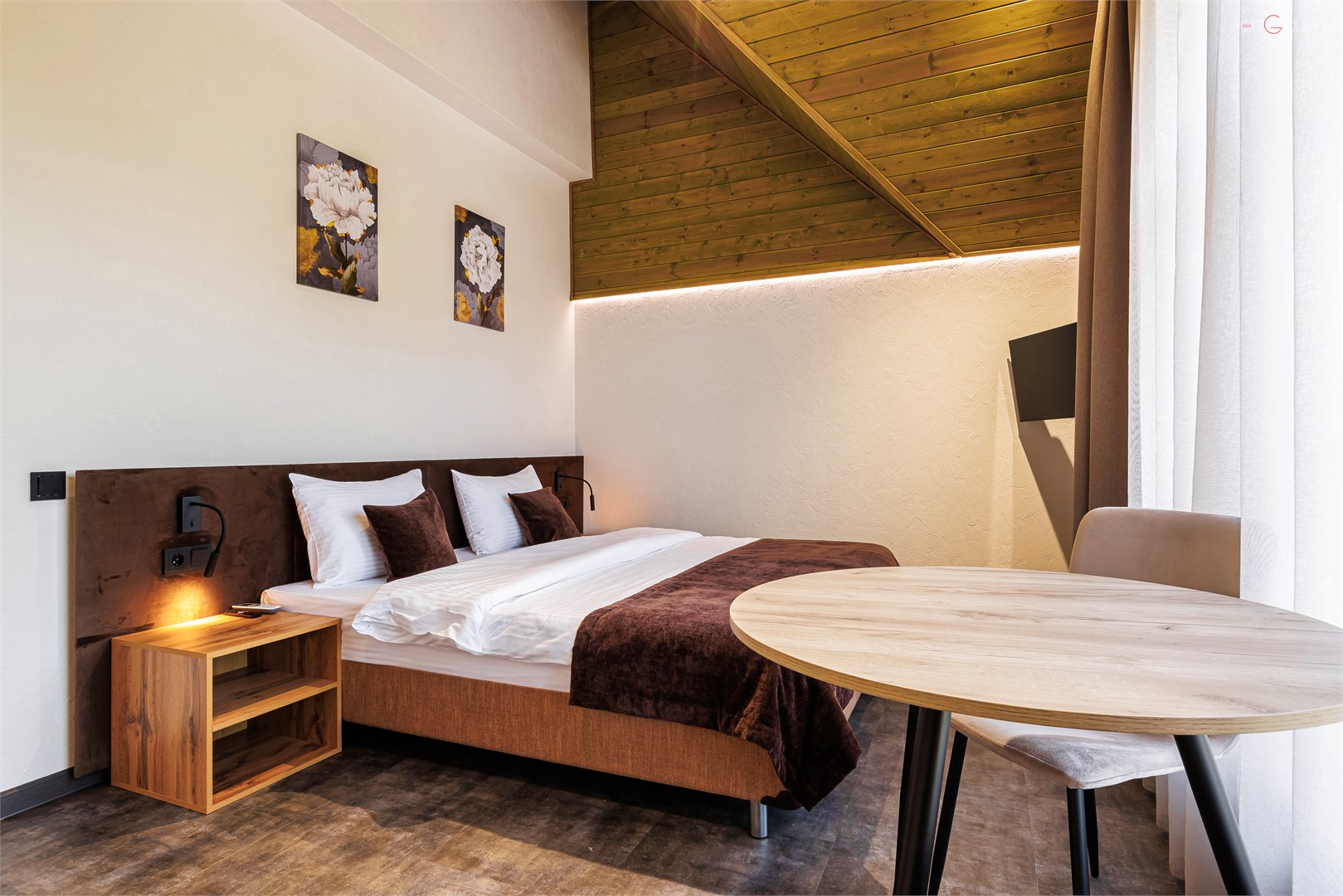 Делюкс 2-местный 1-комнатный (с видом на гору Машук)