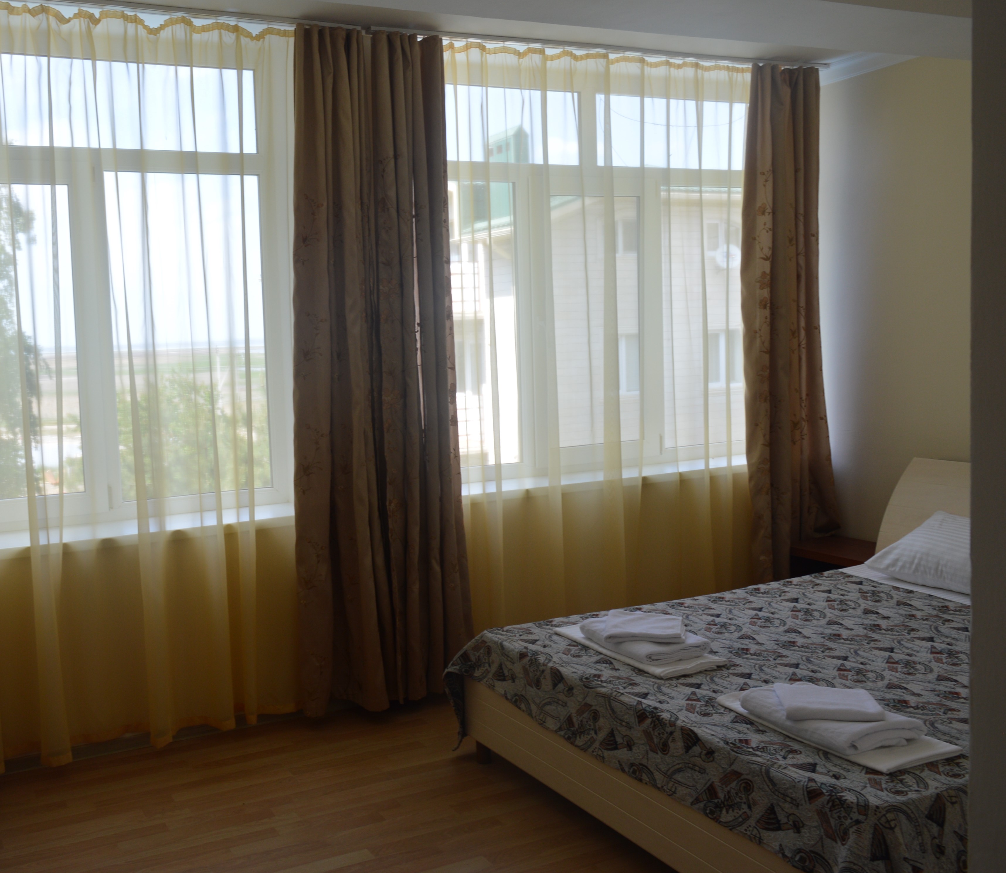 Стандартный 3-местный 2-комнатный (с кухней)