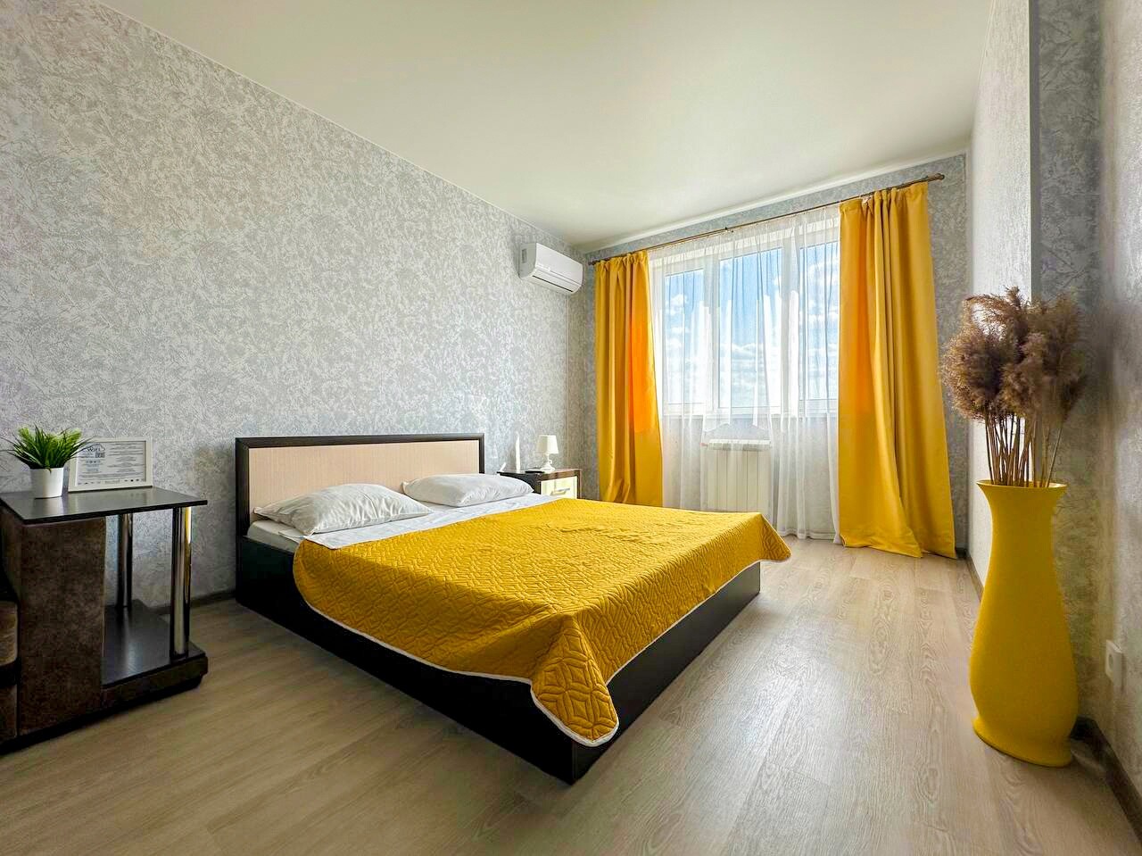 EasyRent  К.Маркса, 242
