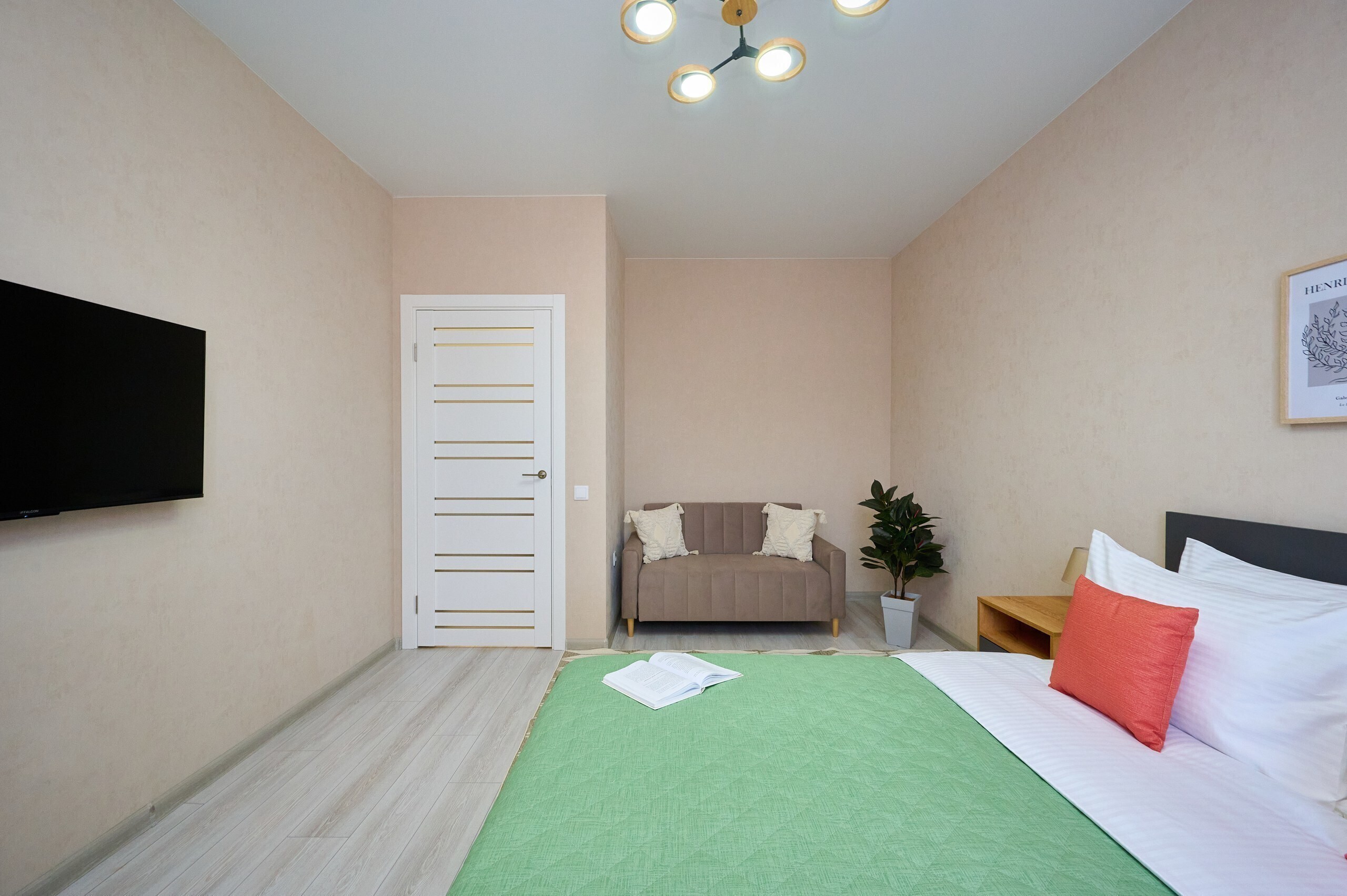 YourPlace ул. имени Героя Николая Шевелёва, д. 17