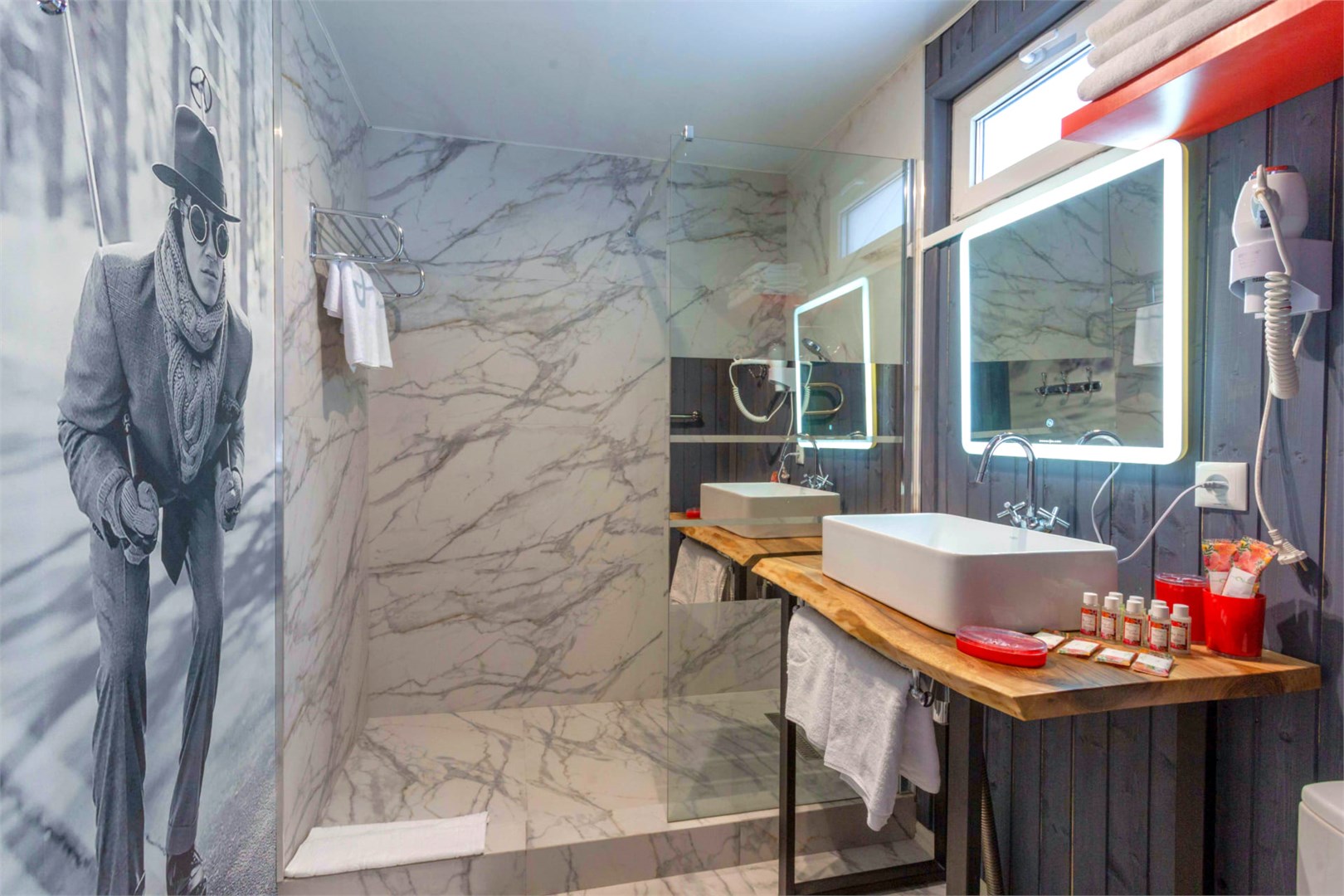 Дом Сюит 4-местный 2-комнатный