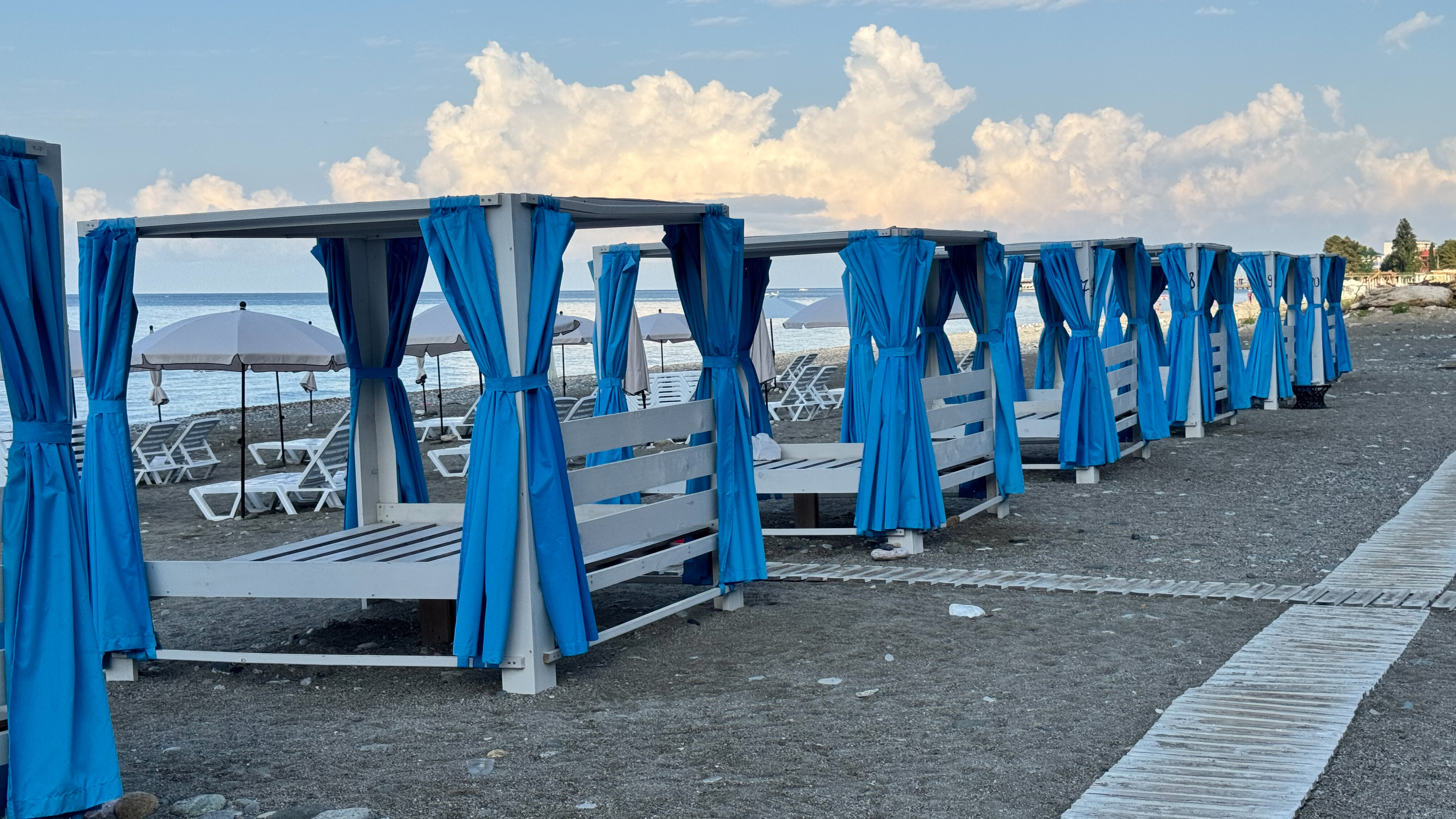 Royal Riviera (Гагра)