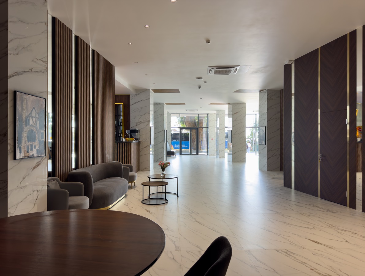 Royal Riviera (Гагра)