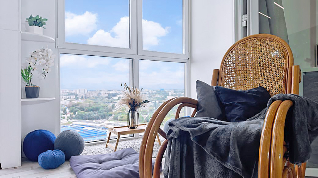 Студия Penthouse на 19 этаже