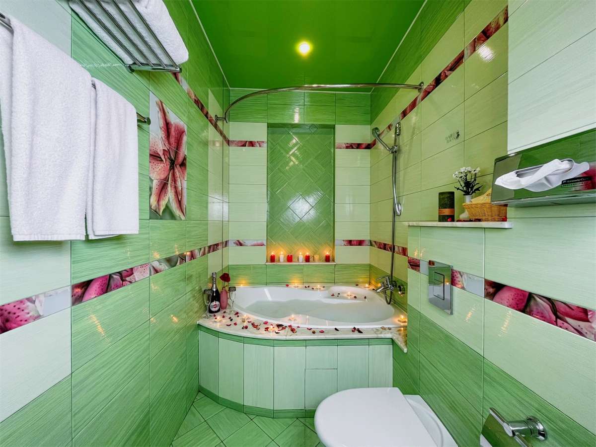 Люкс 3-местный 2-комнатный (вид на море)