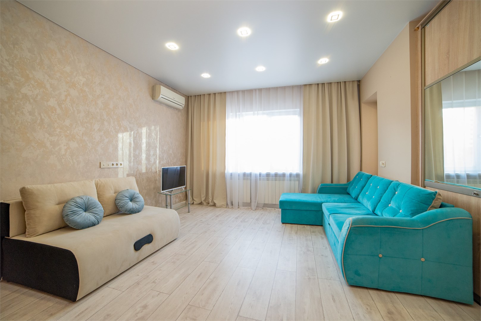 BeGuest на Хохрякова 74