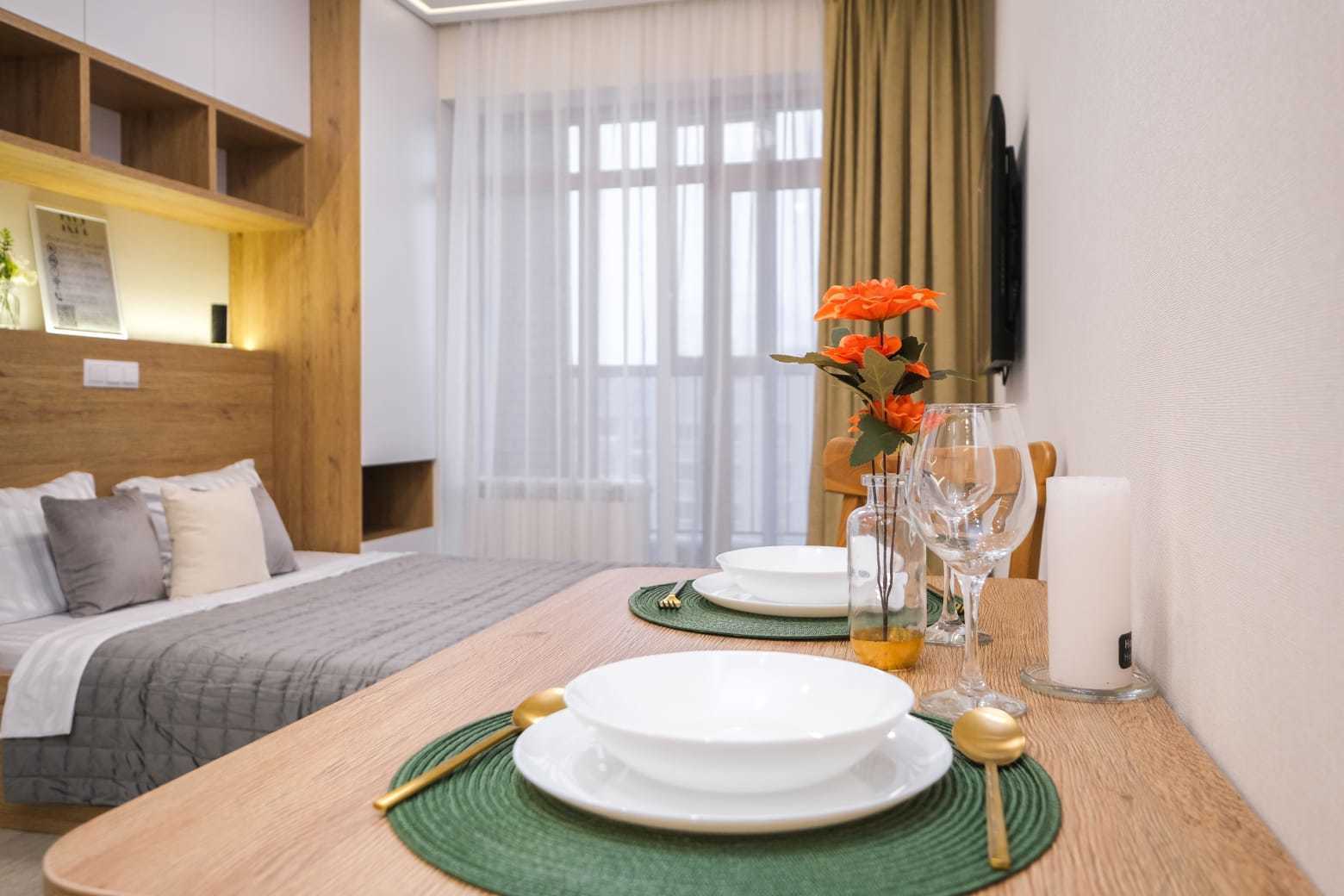 Room Hotel на Державина 50